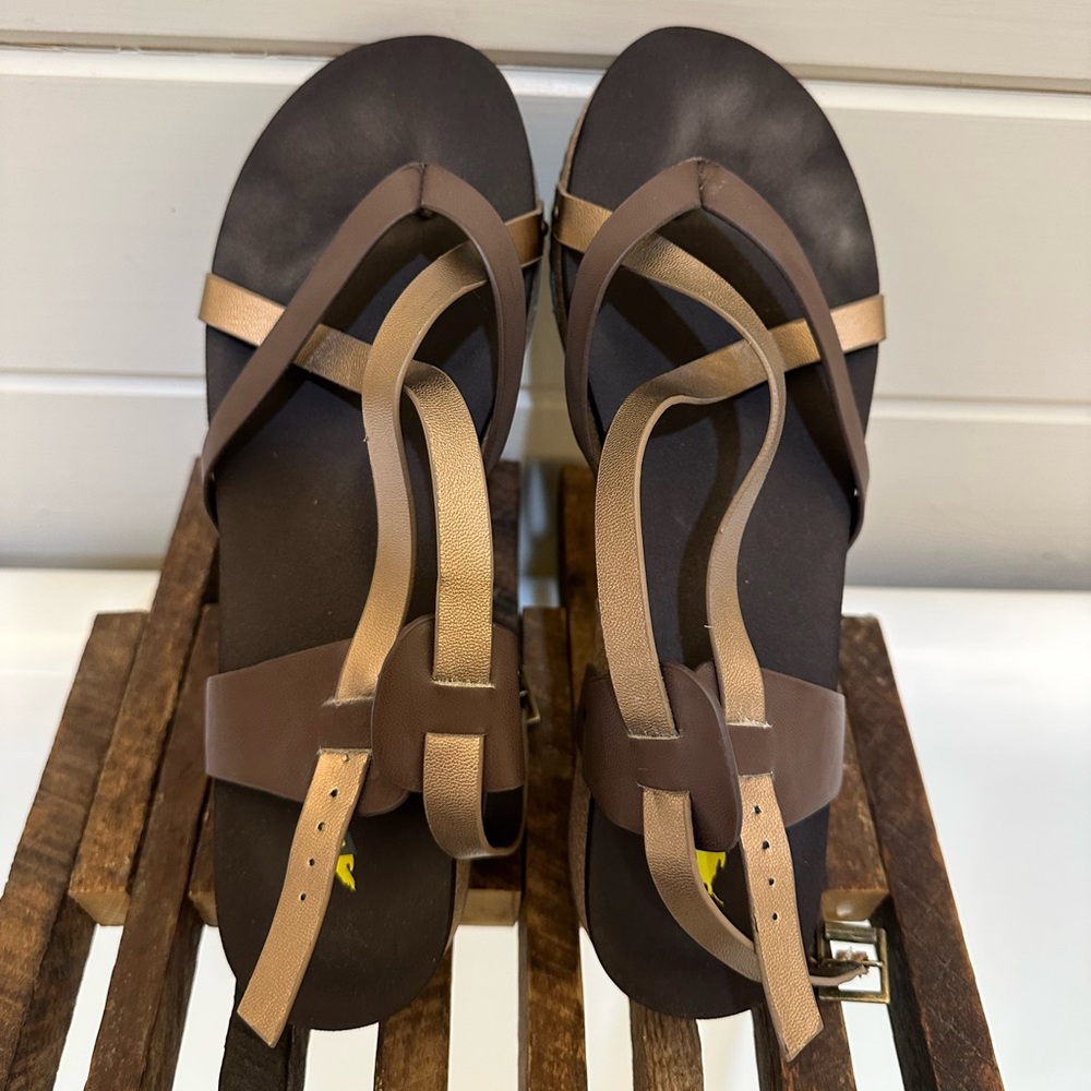 Volatile Engie Strappy Sandals - Brown & Bronze
